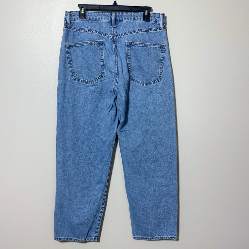 ASOS DESIGN High Rise Mom Jeans W33 L30 Medium Wash 100% Cotton Rigid Denim - Picture 3 of 5